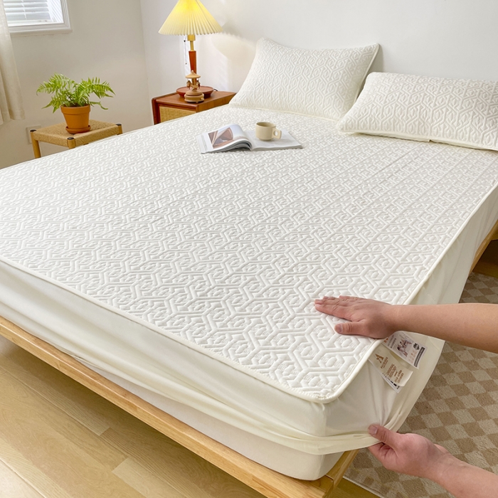 91家纺网 家纺一手货源 找家纺 丝涟 2023新款A类水洗亲肤棉抗菌防螨夹棉床笠 月光白