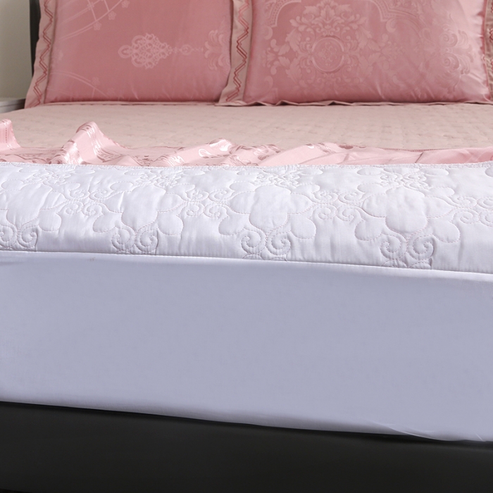 91家纺网 家纺一手货源 找家纺 福丽莱家纺  2023新款贡缎提花床裙四件套（夹棉）琳尚-珊瑚粉