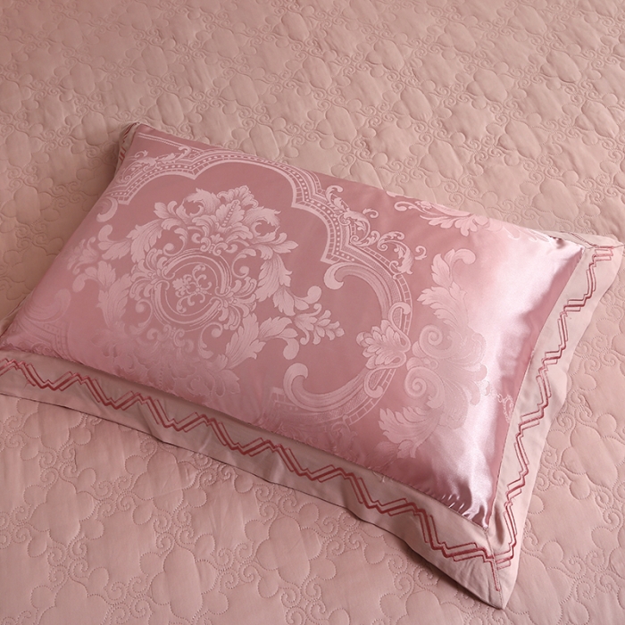 91家纺网 家纺一手货源 找家纺 福丽莱家纺  2023新款贡缎提花床裙四件套（夹棉）琳尚-珊瑚粉