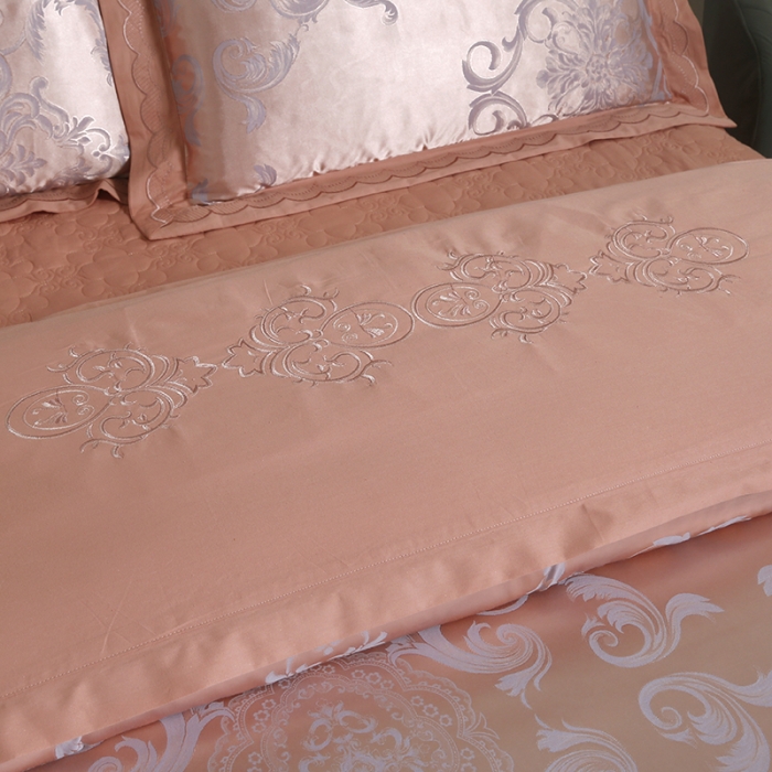 91家纺网 家纺一手货源 找家纺 福丽莱家纺  2023新款贡缎提花床裙四件套（夹棉）摩歌娜-香槟紫