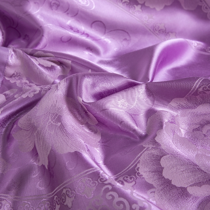 91家纺网 家纺一手货源 找家纺 福丽莱家纺  2023新款贡缎提花床裙四件套（夹棉）浓情花梦-雪青