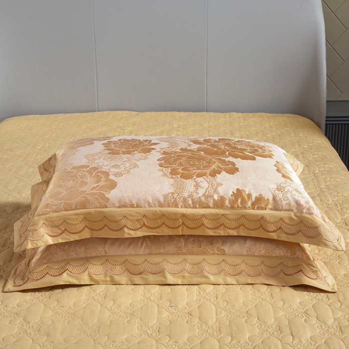 91家纺网 家纺一手货源 找家纺 福丽莱家纺  2023新款贡缎提花床裙四件套（夹棉）千娇百媚-金色