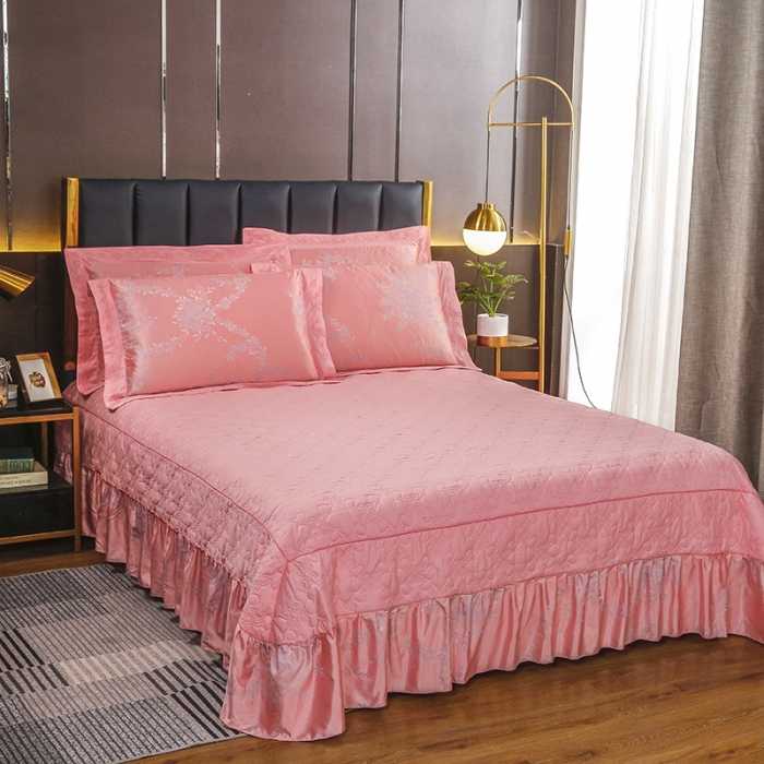 91家纺网 家纺一手货源 找家纺 福丽莱家纺  2023新款贡缎提花床裙四件套（夹棉）情梦花逸-粉玉