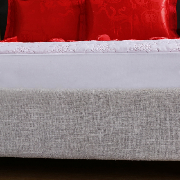 91家纺网 家纺一手货源 找家纺 福丽莱家纺  2023新款贡缎提花床裙四件套（夹棉）喜瑞祥和-大红