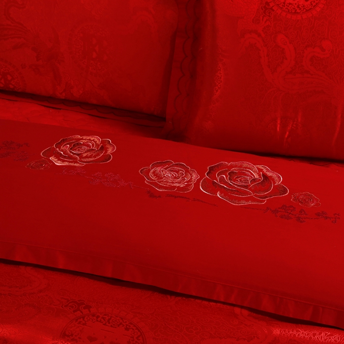 91家纺网 家纺一手货源 找家纺 福丽莱家纺  2023新款贡缎提花床裙四件套（夹棉）喜瑞祥和-大红