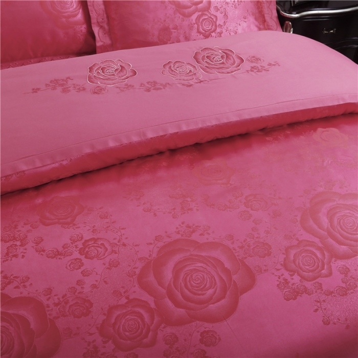 91家纺网 家纺一手货源 找家纺 福丽莱家纺  2023新款贡缎提花床裙四件套（夹棉）喜上眉梢-砖红