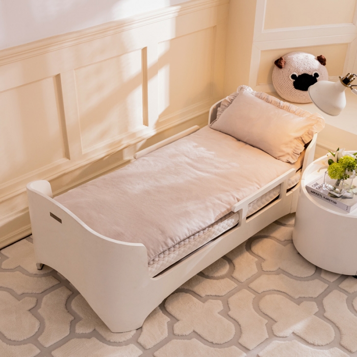 91家纺网 家纺一手货源 找家纺 喜多兔 2023新款纯棉双层纱绣花幼儿园三件套 灰色萌熊猫