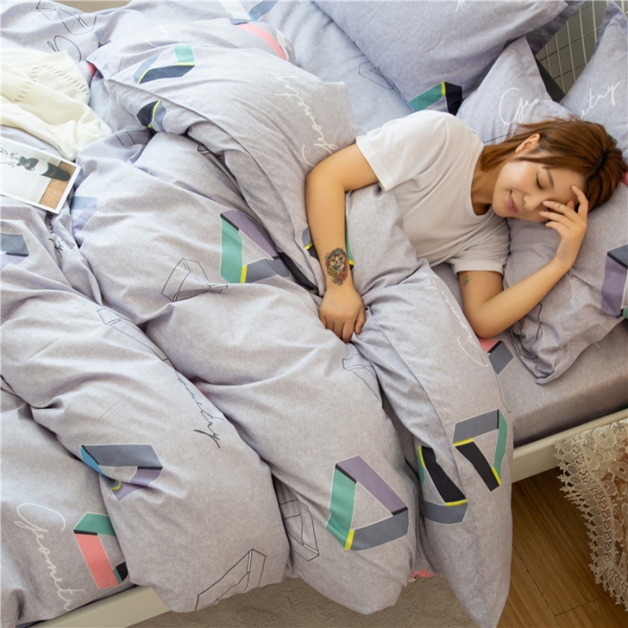 91家纺网 家纺一手货源 找家纺 鑫缘 2025新款印花植物羊绒加厚磨毛单被套 夺光异彩