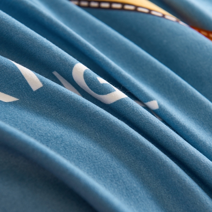 91家纺网 家纺一手货源 找家纺 鑫缘 2025新款印花植物羊绒加厚磨毛单被套 马到成功