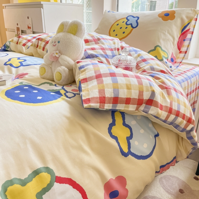 91家纺网 家纺一手货源 找家纺 蓝邻 2023新款学生季全棉三件套四件套-印花系列 果缤纷