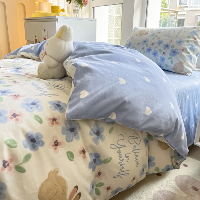 91家纺网 家纺一手货源 找家纺 蓝邻 2023新款学生季全棉三件套四件套-印花系列 蓝茵兔