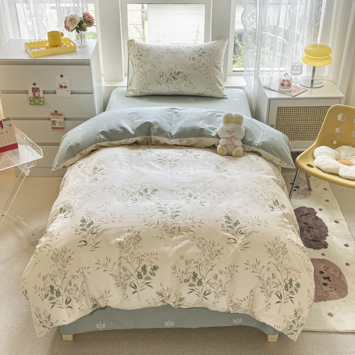 91家纺网 家纺一手货源 找家纺 蓝邻 2023新款学生季全棉三件套四件套-印花系列 浅草