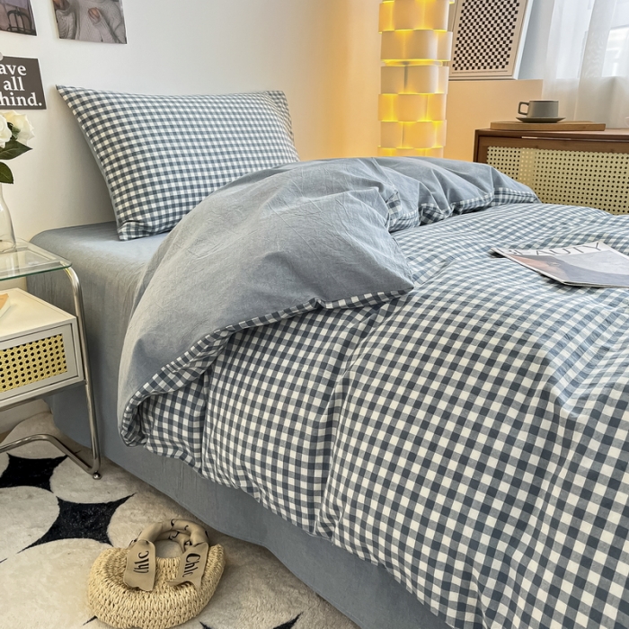 91家纺网 家纺一手货源 找家纺 蓝邻 2023新款学生季全棉色织水洗棉三件套四件套 海兰小格