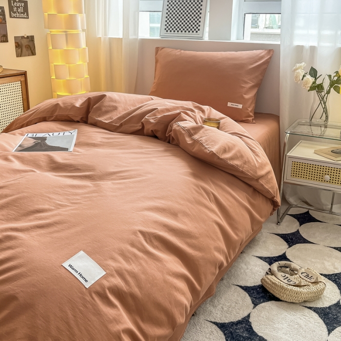 91家纺网 家纺一手货源 找家纺 蓝邻 2023新款学生季全棉色织水洗棉三件套四件套 焦糖色