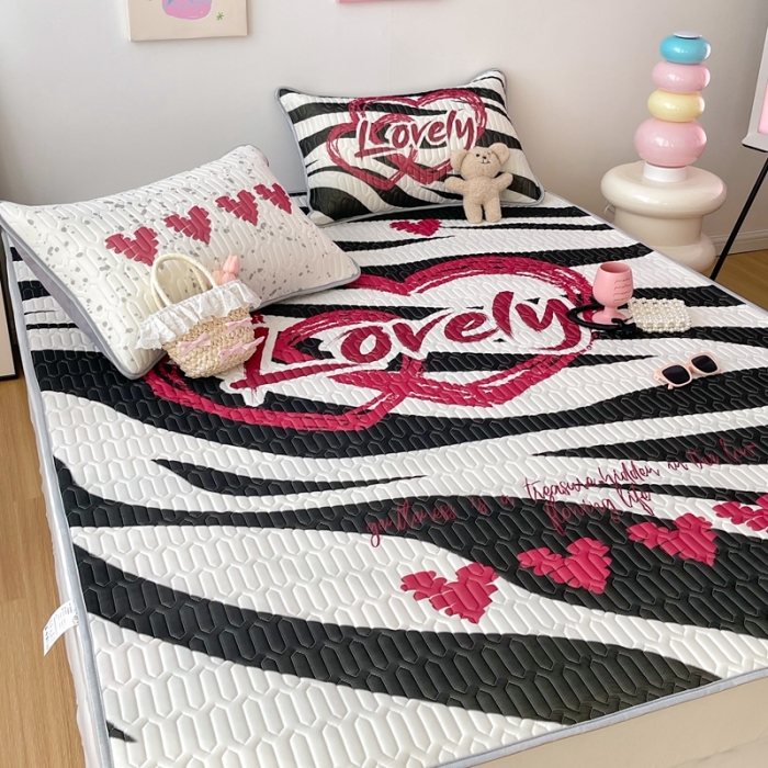 91家纺网 家纺一手货源 找家纺 顾里家纺 2023新款凉席豆豆夏被套件 斑马爱心