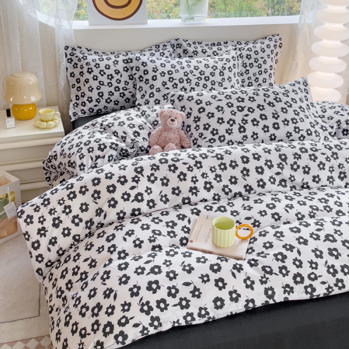 91家纺网 家纺一手货源 找家纺 布可家纺 2025新款水洗磨毛印花四件套（提供买家秀） 黑色蔷薇