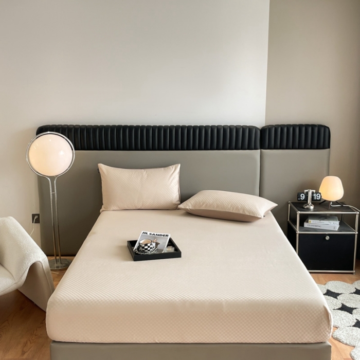 91家纺网 家纺一手货源 找家纺 琪格格纺织 2023新款60支长绒棉小方格提花单品床笠和枕套 杏仁