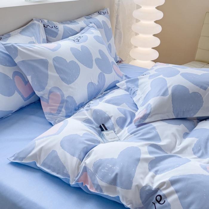 91家纺网 家纺一手货源 找家纺 布可家纺 2025新款水洗磨毛印花四件套（提供买家秀） 撞色爱心