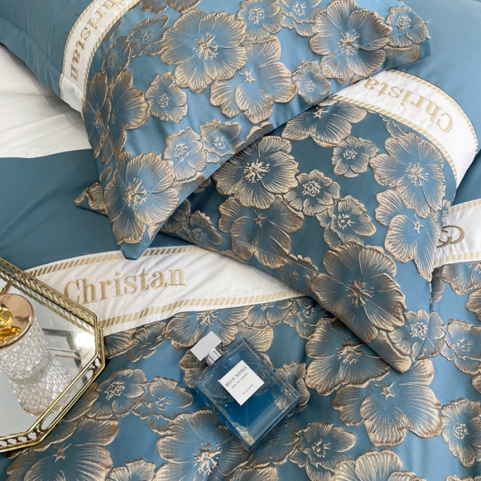 91家纺网 家纺一手货源 找家纺 布可家纺 2025新款轻奢精致浮雕刺绣提花四件套 玫瑰-星海蓝