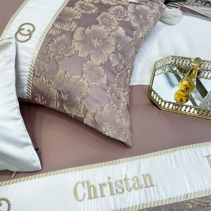 91家纺网 家纺一手货源 找家纺 布可家纺 2025新款轻奢精致浮雕刺绣提花四件套 玫瑰-胭脂粉