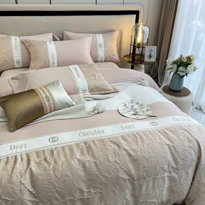 91家纺网 家纺一手货源 找家纺 布可家纺 2025新款轻奢精致浮雕刺绣提花四件套 茱丽叶-粉