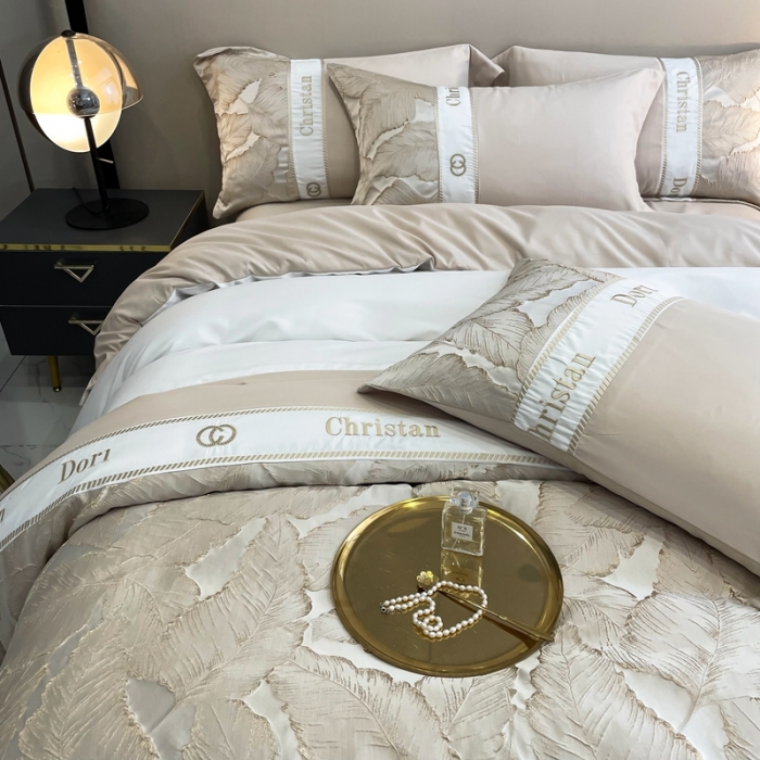 91家纺网 家纺一手货源 找家纺 布可家纺 2025新款轻奢精致浮雕刺绣提花四件套 茱丽叶-金