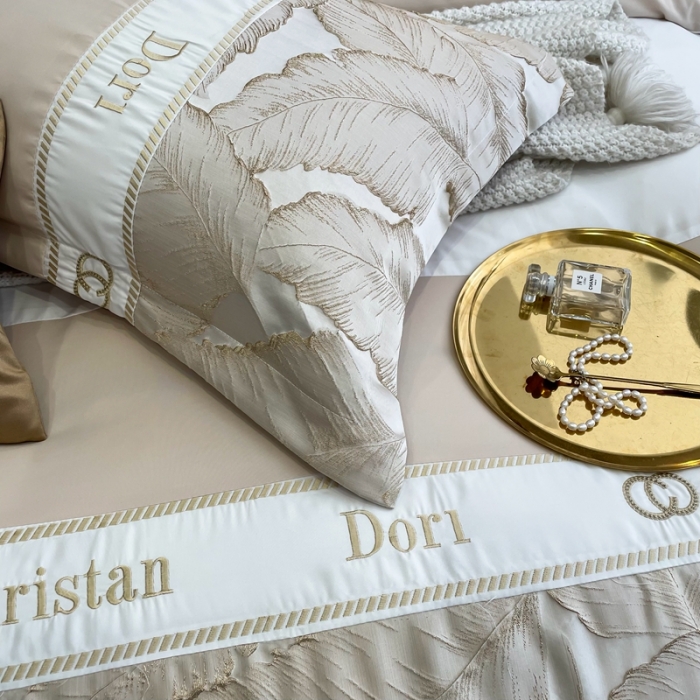 91家纺网 家纺一手货源 找家纺 布可家纺 2025新款轻奢精致浮雕刺绣提花四件套 茱丽叶-金