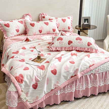 91家纺网 家纺一手货源 找家纺 A类母婴级双层纱水洗棉麻床盖款夏被四件套蕾丝床裙款夹棉床盖三件套空调被