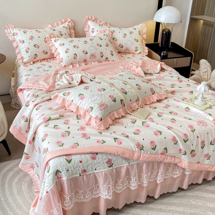 91家纺网 家纺一手货源 找家纺 A类母婴级双层纱水洗棉麻床盖款夏被四件套蕾丝床裙款夹棉床盖三件套空调被