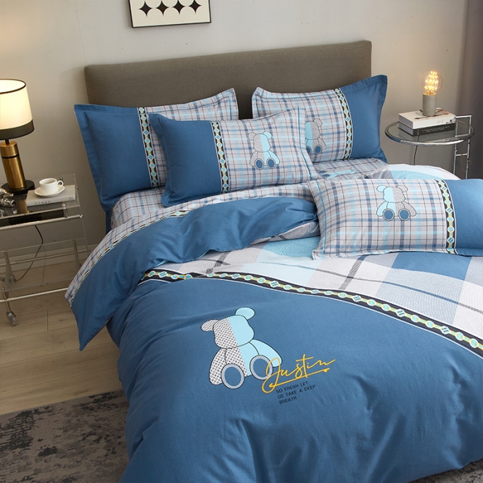 91家纺网 家纺一手货源 找家纺 格里芬家纺 2023新款全棉大版磨毛纯棉生态磨毛四件套 缤果熊-兰