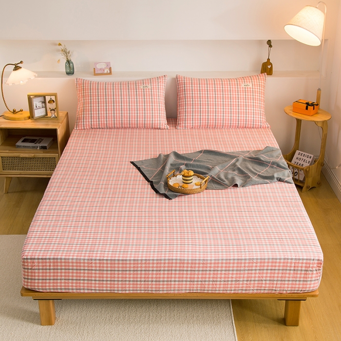 91家纺网 家纺一手货源 找家纺 柠萌家居 2023新款全棉色织水洗棉单床笠 粉灰小格