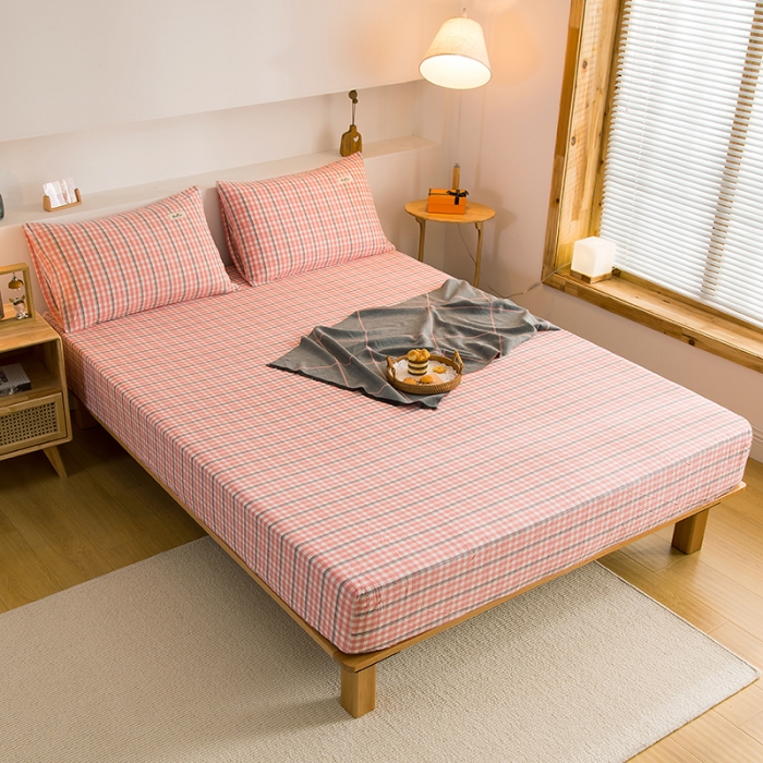 91家纺网 家纺一手货源 找家纺 柠萌家居 2023新款全棉色织水洗棉单床笠 粉灰小格