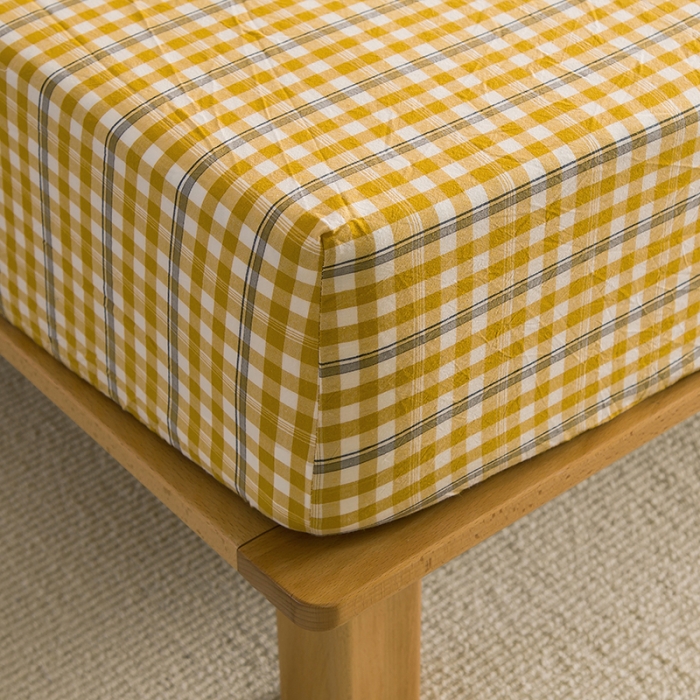 91家纺网 家纺一手货源 找家纺 柠萌家居 2023新款全棉色织水洗棉单床笠 姜黄小格