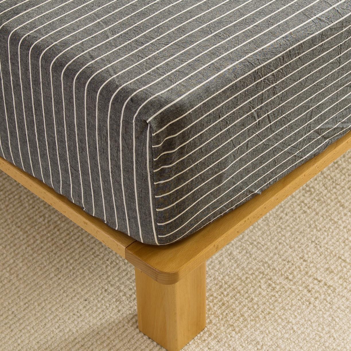 91家纺网 家纺一手货源 找家纺 柠萌家居 2023新款全棉色织水洗棉单床笠 中条纹深灰