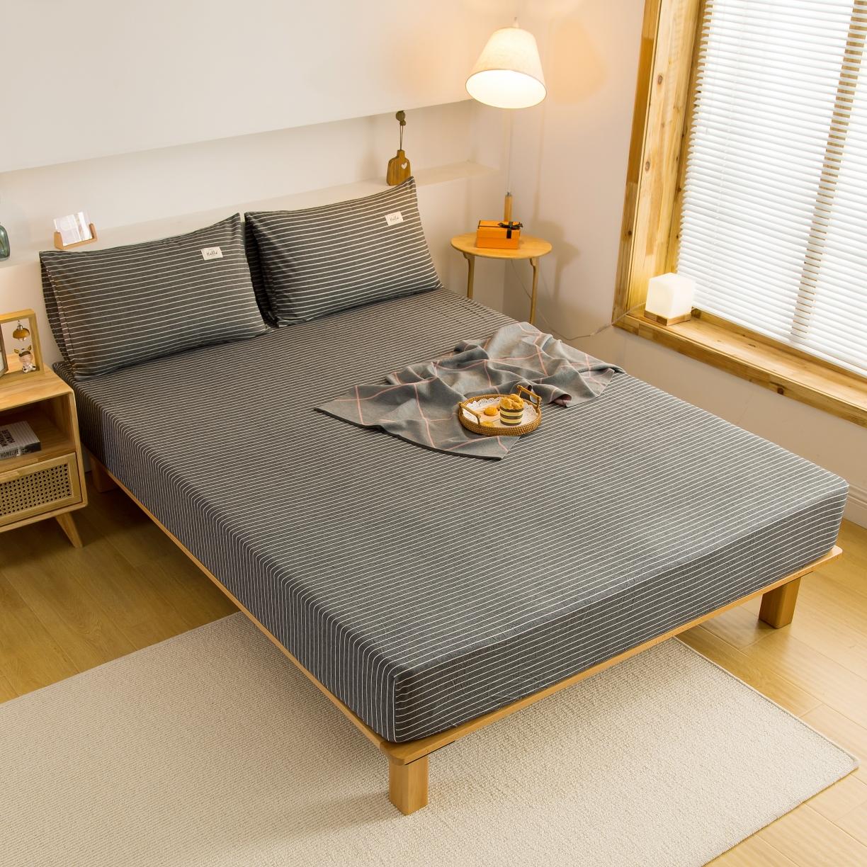 91家纺网 家纺一手货源 找家纺 柠萌家居 2023新款全棉色织水洗棉单床笠 中条纹深灰