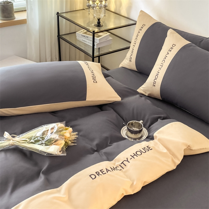 91家纺网 家纺一手货源 找家纺 盛秋家纺 2025新款思雅系列水洗磨毛双拼刺绣四件套 思雅-高级灰+奶茶