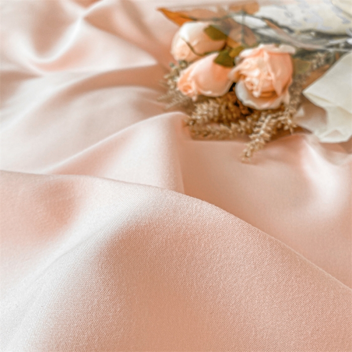 91家纺网 家纺一手货源 找家纺 盛秋家纺 2025新款思雅系列水洗磨毛双拼刺绣四件套 思雅-奶油粉+奶昔白