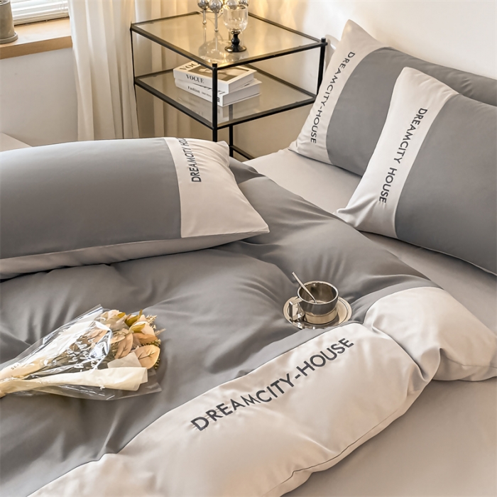 91家纺网 家纺一手货源 找家纺 盛秋家纺 2025新款思雅系列水洗磨毛双拼刺绣四件套 思雅-中灰+山灰