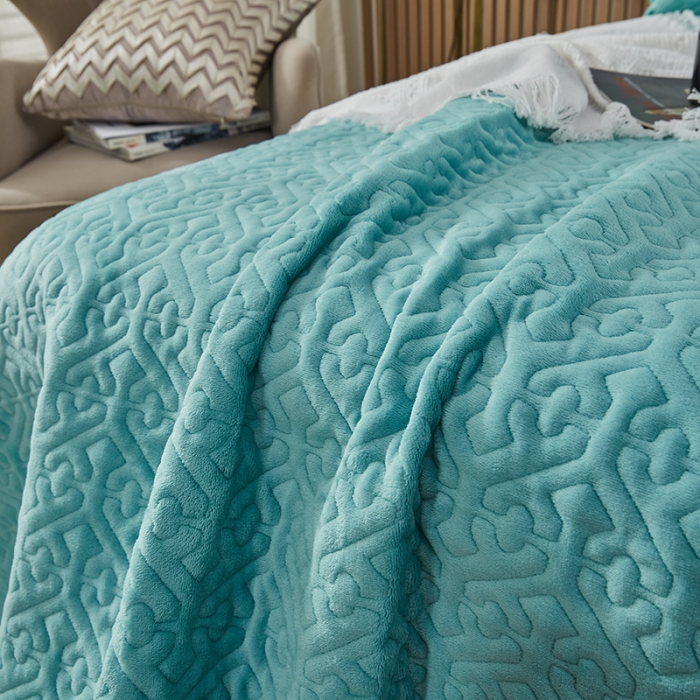 91家纺网 家纺一手货源 找家纺 佳梦家纺 牛奶绒纯色花边床盖绗缝夹棉绒毯三件套榻榻米席梦思床垫子 绿色