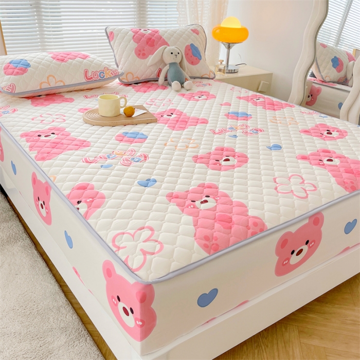 91家纺网 家纺一手货源 找家纺 【高克重加厚】雯豆 新品磨毛夹棉床笠印花水洗棉床笠三件套床垫保护罩 调皮熊-粉