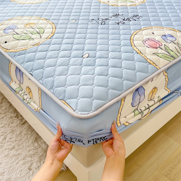 91家纺网 家纺一手货源 找家纺 【高克重加厚】雯豆 新品磨毛夹棉床笠印花水洗棉床笠三件套床垫保护罩 蓝色恋人