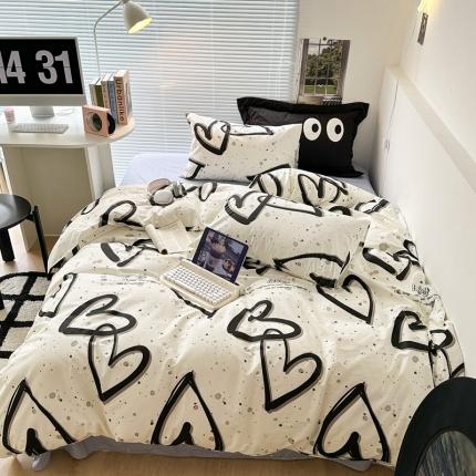 91家纺网 家纺一手货源 找家纺 昔可家纺 2023新款全棉学生季北欧风四件套 泼墨爱心黑