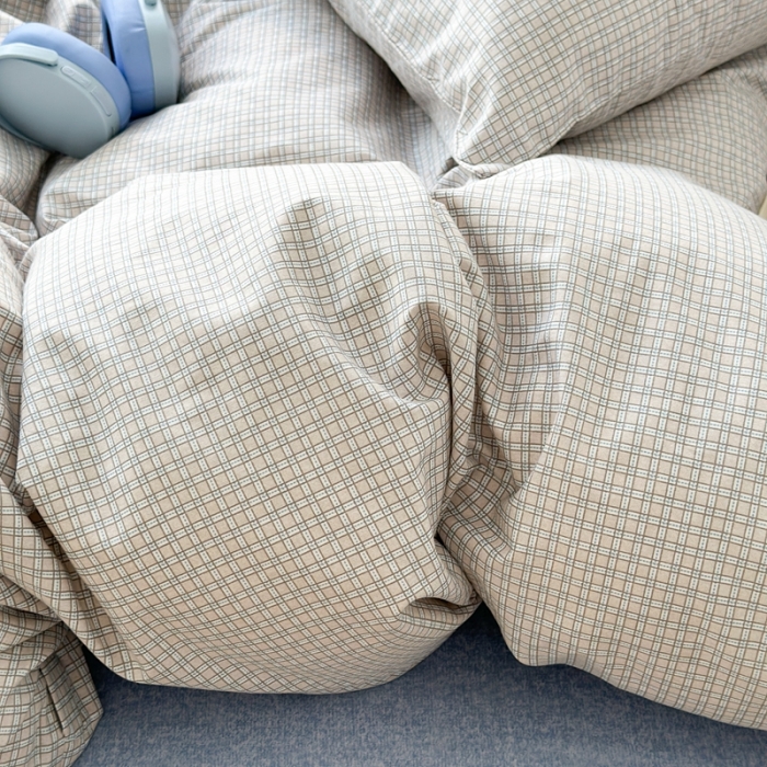 91家纺网 家纺一手货源 找家纺 昔可家纺 2023新款全棉学生季北欧风四件套 机理格