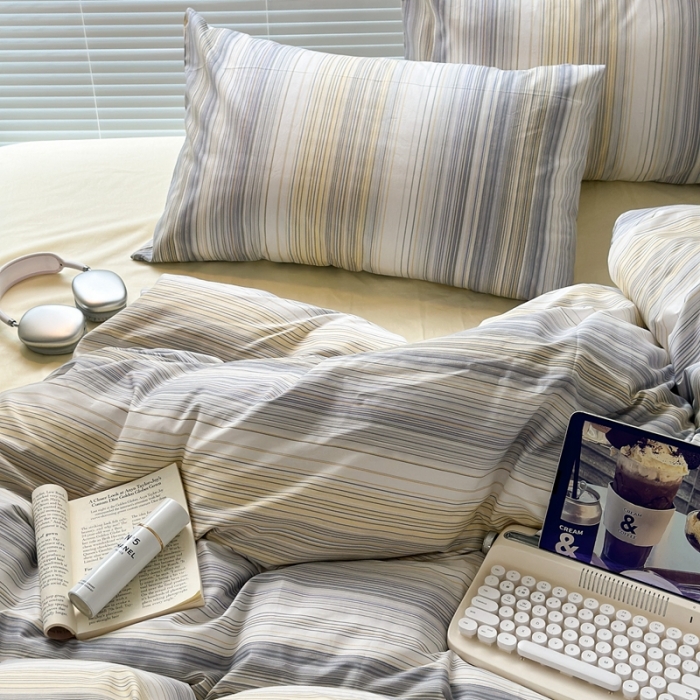 91家纺网 家纺一手货源 找家纺 昔可家纺 2023新款全棉学生季北欧风四件套 轻奢彩条