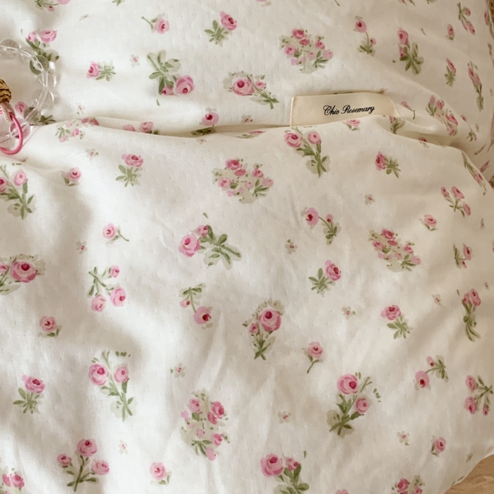 91家纺网 家纺一手货源 找家纺 昔可家纺 2023新款双层纱枕头绑带版四件套 粉粉馥芮