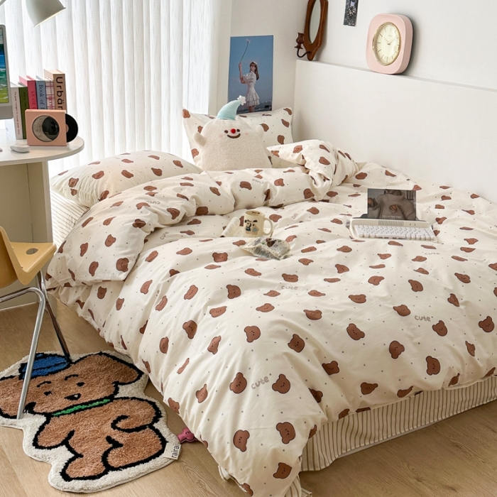 91家纺网 家纺一手货源 找家纺 昔可家纺 2023新款全棉小卡通系列四件套 小小可爱熊咖