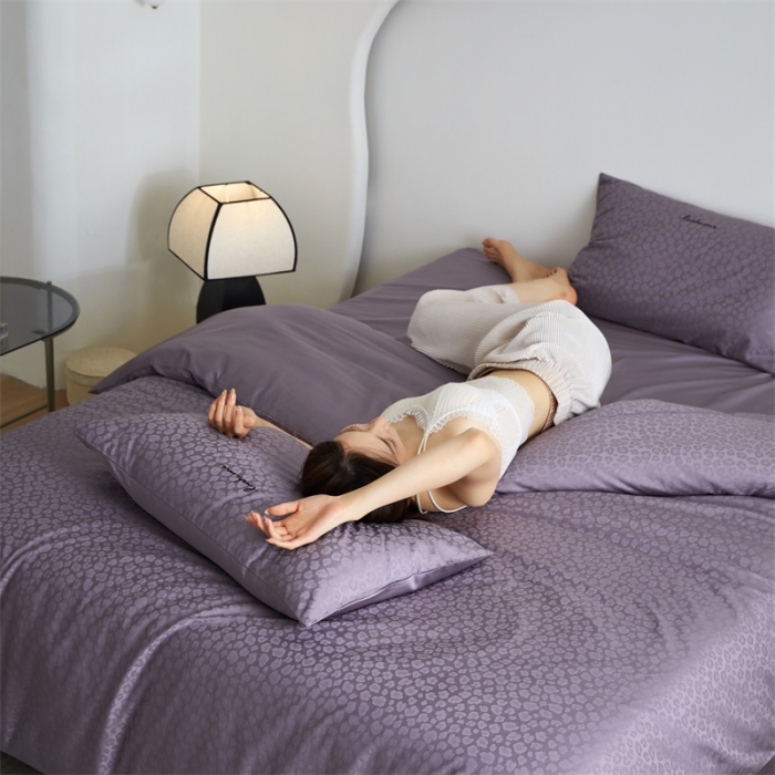 91家纺网 家纺一手货源 找家纺 安莱生活 2023爆款100S纯棉提花轻工艺刺绣系列四件套 轻工艺刺绣-狂野黛紫