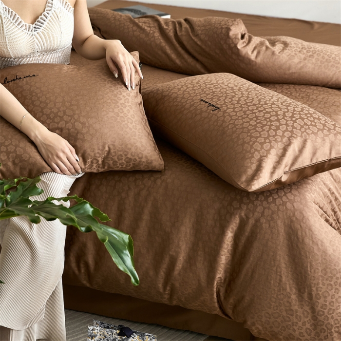 91家纺网 家纺一手货源 找家纺 安莱生活 2023爆款100S纯棉提花轻工艺刺绣系列四件套 轻工艺刺绣-狂野焦糖