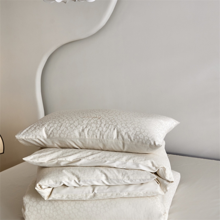 91家纺网 家纺一手货源 找家纺 安莱生活 2023爆款100S纯棉提花轻工艺刺绣系列四件套 轻工艺刺绣-狂野盐白