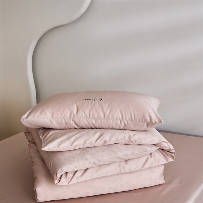 91家纺网 家纺一手货源 找家纺 安莱生活 2023爆款100S纯棉提花轻工艺刺绣系列四件套 轻工艺刺绣-青岚嫩粉